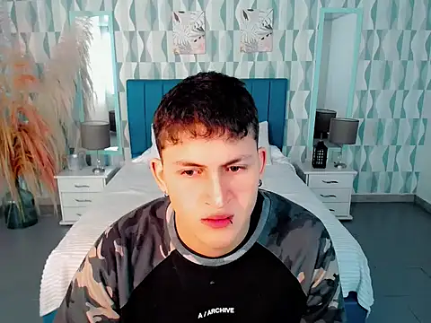 Axel savage online show from November 15, 2025, 12:09 pm