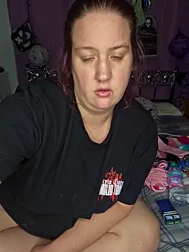 BabygurlJay online show from December 17, 2025, 3:33 am