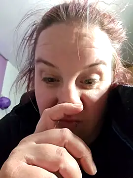 BabygurlJay online show from April 8, 2026, 3:19 am