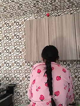 Daniela-rosee online show from July 18, 2026, 8:06 pm
