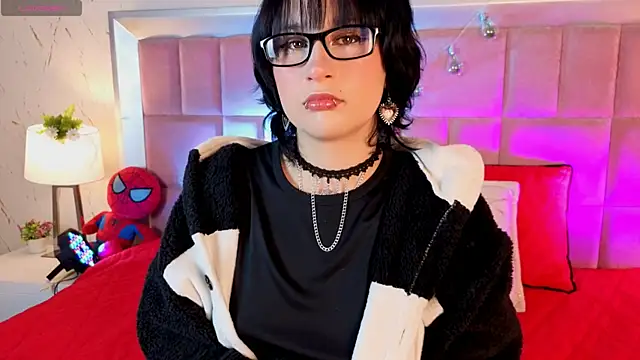 RobinBennett online show from April 19, 2026, 12:17 pm