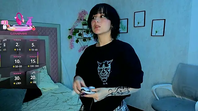 RobinBennett online show from November 26, 2025, 12:27 pm