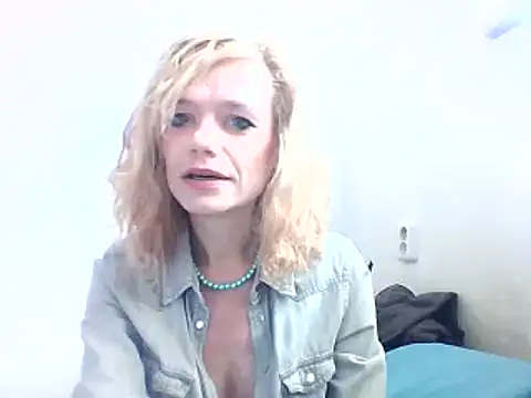 Czech slut whore-wife online show from September 20, 2025, 9:14 am