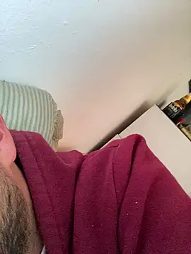 aalvaro98 online show from March 3, 2026, 5:20 pm