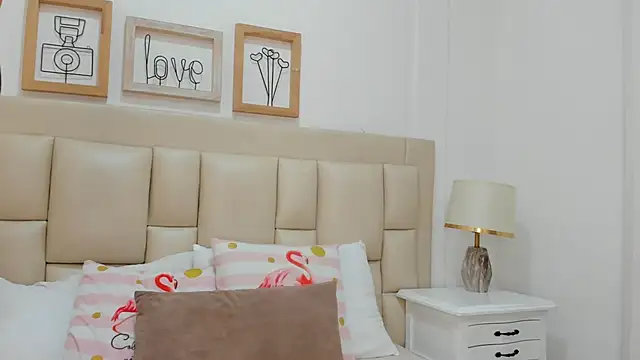 Snapshot of Skylerwhite02 chatting on February 12, 2026, 7:57 pm Skylerwhite02 online show from February 12, 2026, 7:57 pm