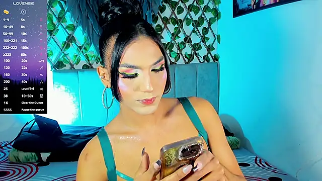 jessika rabitts online show from November 24, 2025, 6:02 am