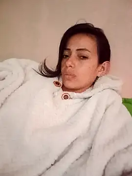 Mariam Lopez   online show from February 17, 2026, 7:00 pm