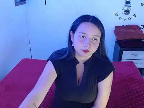 Mia2xsmith online show from October 27, 2025, 3:07 am