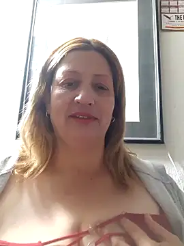 ROOMIINA online show from November 5, 2025, 12:08 pm