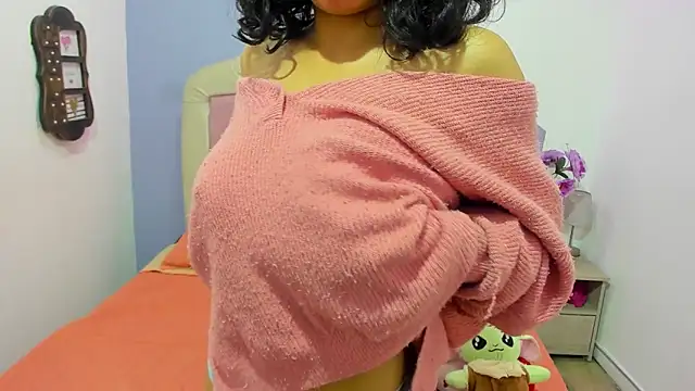 Angelina rossy online show from October 15, 2025, 3:27 am