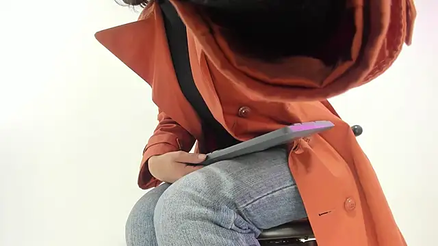 Angelina rossy online show from September 14, 2025, 3:51 am