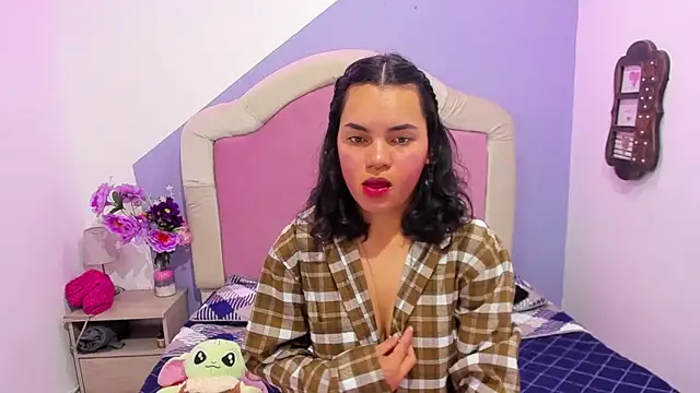 Angelina rossy online show from October 10, 2025, 3:51 am