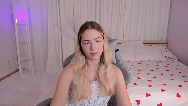 Susan Mimi online show from November 9, 2025, 3:54 am