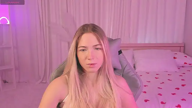 Susan Mimi online show from November 28, 2025, 3:50 am