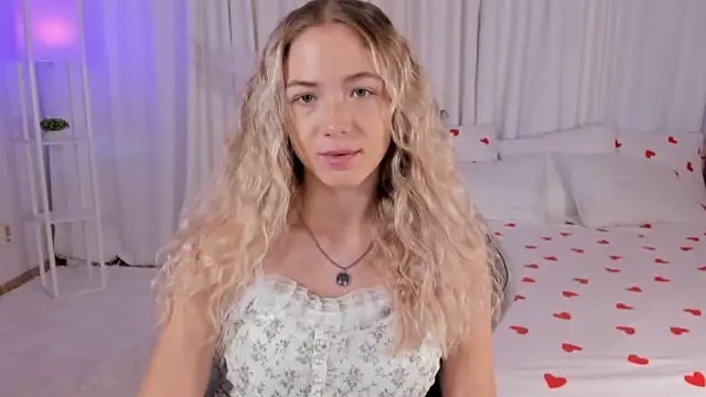 Susan Mimi online show from October 23, 2025, 3:16 am