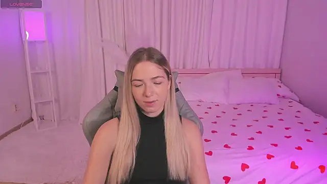 Susan Mimi online show from November 11, 2025, 1:55 am