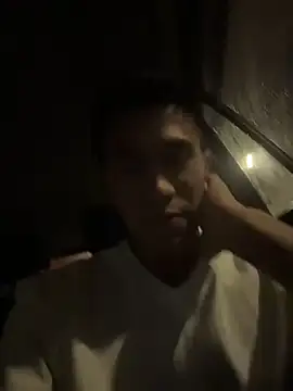 gooodboiii online show from October 27, 2025, 2:40 pm