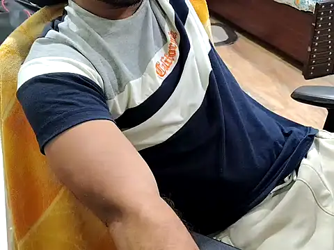 ZoroArcher online show from September 28, 2025, 7:43 pm