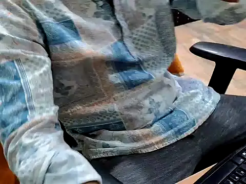 ZoroArcher online show from September 26, 2025, 5:53 pm