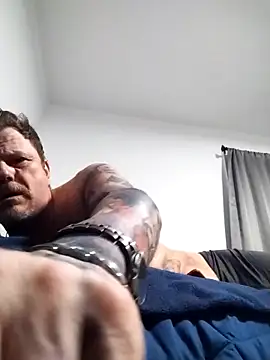 WiltedYeller online show from March 5, 2026, 4:31 am