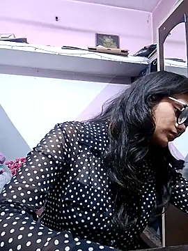 Snapshot of horny_haze chatting on October 14, 2025, 3:45 pm horny haze online show from October 14, 2025, 3:45 pm