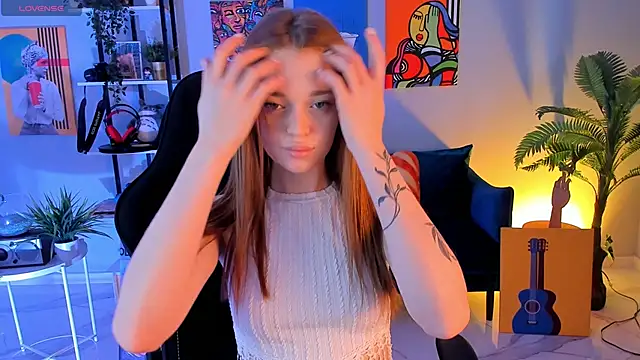 FlexyFox online show from November 26, 2025, 11:43 am