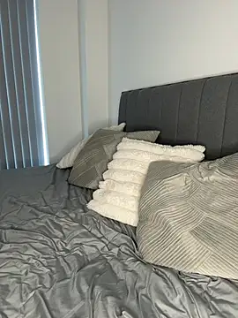 SexySaraxxoo online show from March 16, 2026, 8:18 am