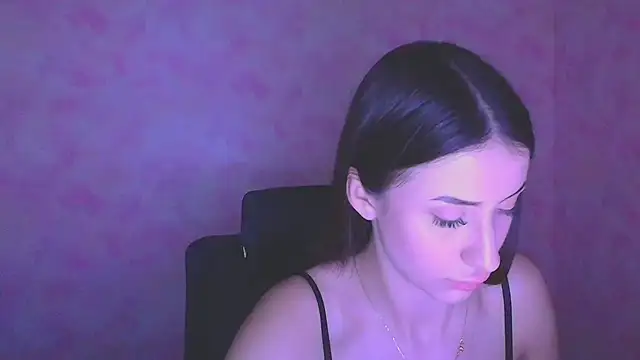 Snapshot of AlisaBubbles chatting on September 23, 2025, 9:38 am AlisaBubbles online show from September 23, 2025, 9:38 am