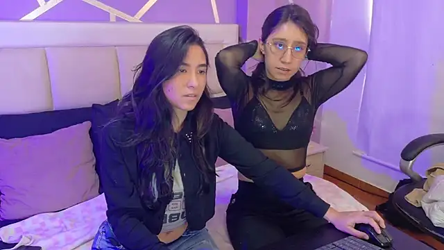 jupiterysaturno online show from November 14, 2025, 7:17 pm