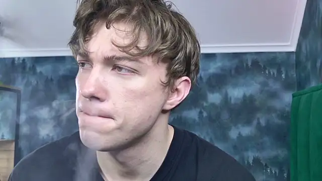 MarkShot  online show from November 17, 2025, 4:22 pm