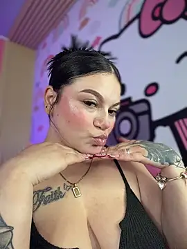 Snapshot of Megaan__More chatting on February 24, 2026, 1:17 am Megaan More online show from February 24, 2026, 1:17 am