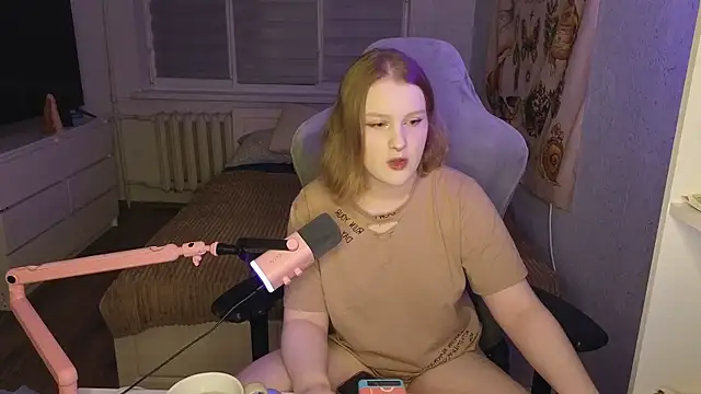 OliviaBlade online show from October 19, 2025, 1:58 pm