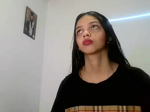 lucy babyy online show from November 3, 2025, 6:11 pm