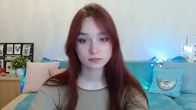 aFoxie online show from October 25, 2025, 4:18 pm