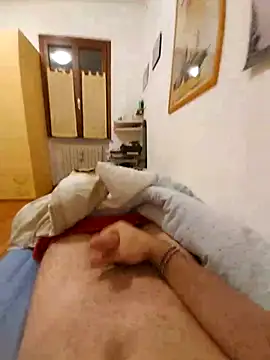 Ara29 online show from November 21, 2025, 6:18 pm