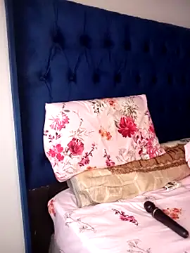 BlackberriesXxx online show from December 21, 2025, 3:08 am