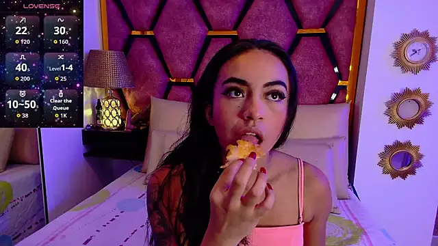 Leslie Bussh  online show from February 24, 2026, 12:28 pm