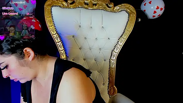 Bagiolett online show from February 19, 2026, 7:55 pm