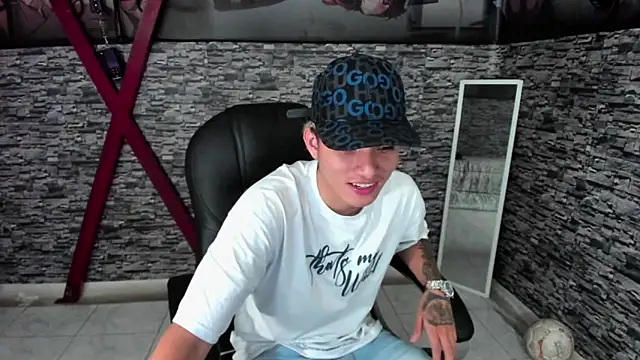 weesley boy online show from October 11, 2025, 7:48 pm