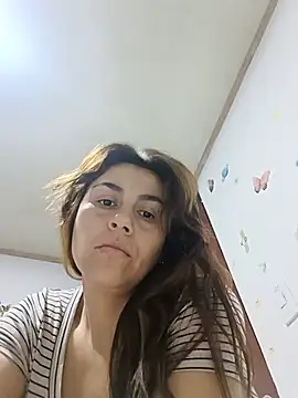 vanessa-titisM online show from May 30, 2026, 9:04 am