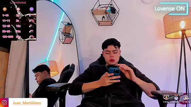 Snapshot of Im_Juaniito chatting on October 11, 2025, 4:13 am Im Juaniito online show from October 11, 2025, 4:13 am