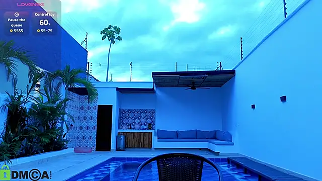 ArielBlossom    online show from September 23, 2025, 11:06 am