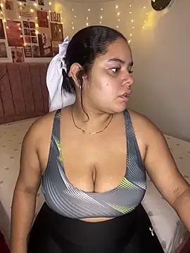 Snapshot of Anabelle_00_ chatting on February 10, 2026, 3:49 am Anabelle 00 online show from February 10, 2026, 3:49 am