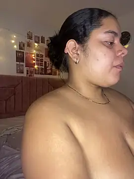 Snapshot of Anabelle_00_ chatting on February 6, 2026, 3:24 am Anabelle 00 online show from February 6, 2026, 3:24 am