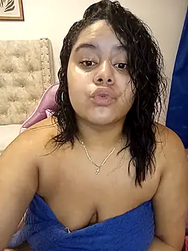 Anabelle 00  online show from October 21, 2025, 3:39 am