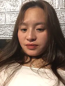 chipchip-00 online show from October 2, 2025, 1:14 pm