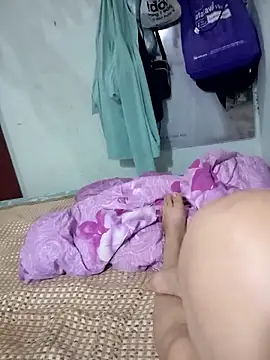 Tamara-a online show from October 13, 2025, 1:12 pm