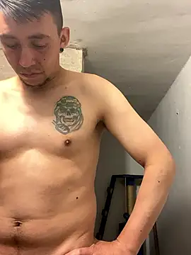 Snapshot of eslabon19 chatting on January 7, 2026, 3:55 am eslabon19 online show from January 7, 2026, 3:55 am