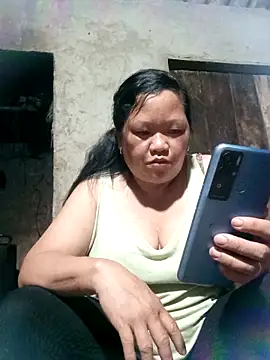 riso-00 online show from October 16, 2025, 3:20 pm