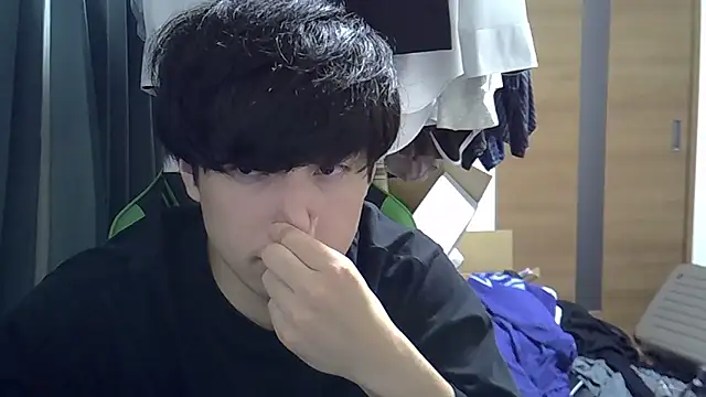 Snapshot of aokunvvv chatting on September 20, 2025, 4:45 pm aokunvvv online show from September 20, 2025, 4:45 pm